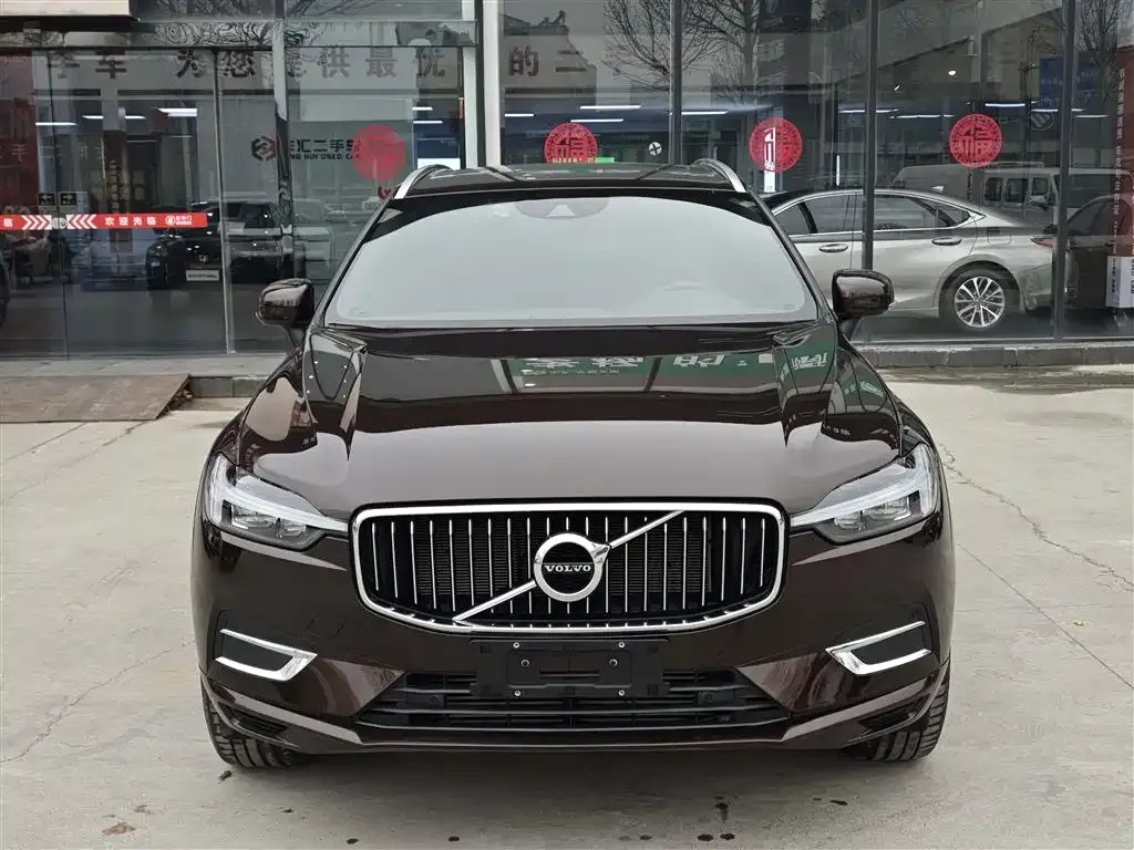 Volvo XC60 — фото 2