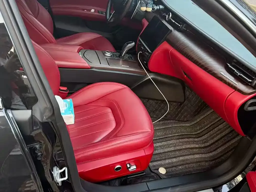 Maserati Quattroporte — фото 3