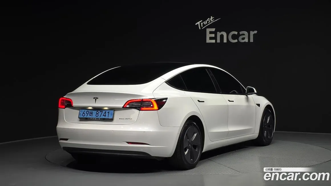 Tesla Model 3 2022 из KR, фото 5