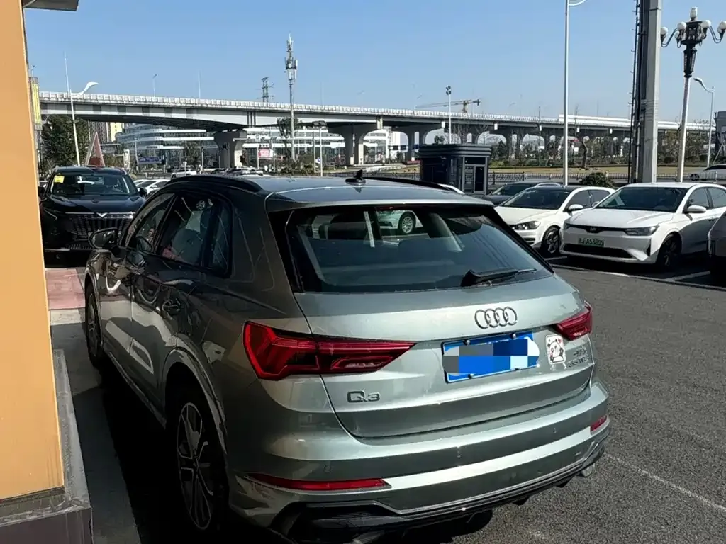 Audi Q3 2022 из CN, фото 3