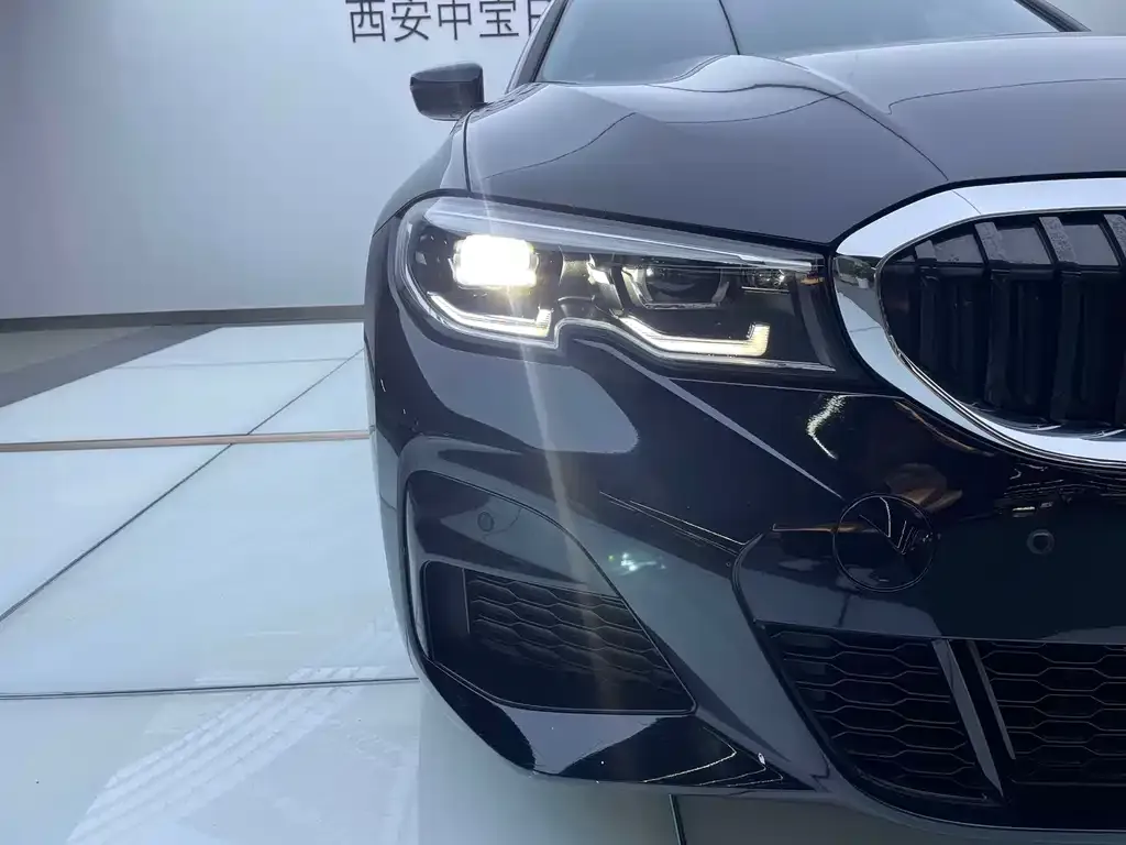 BMW 3 Series — фото 10