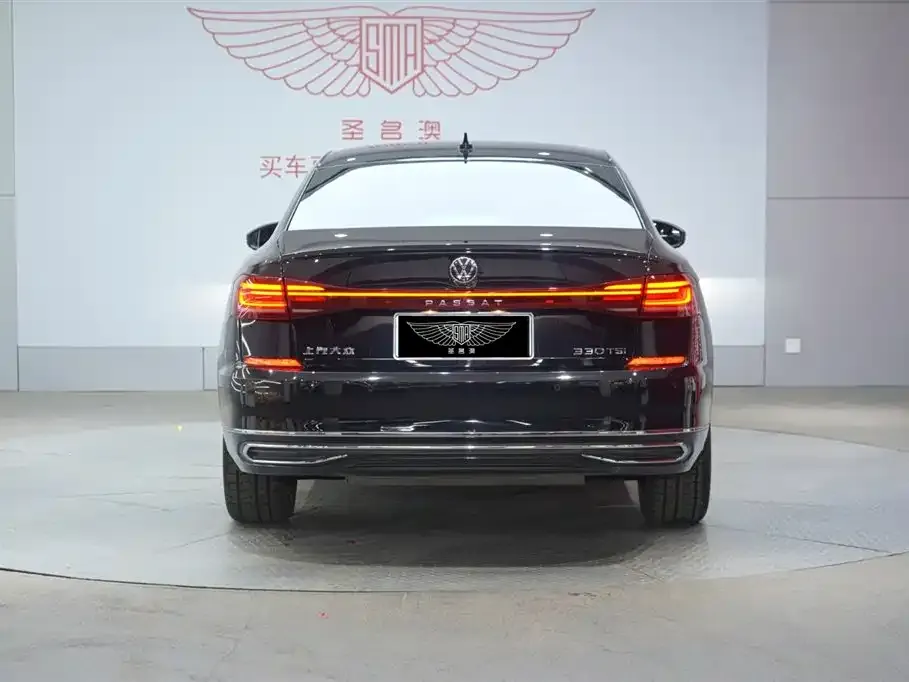 Volkswagen Passat 2023 из CN, фото 5