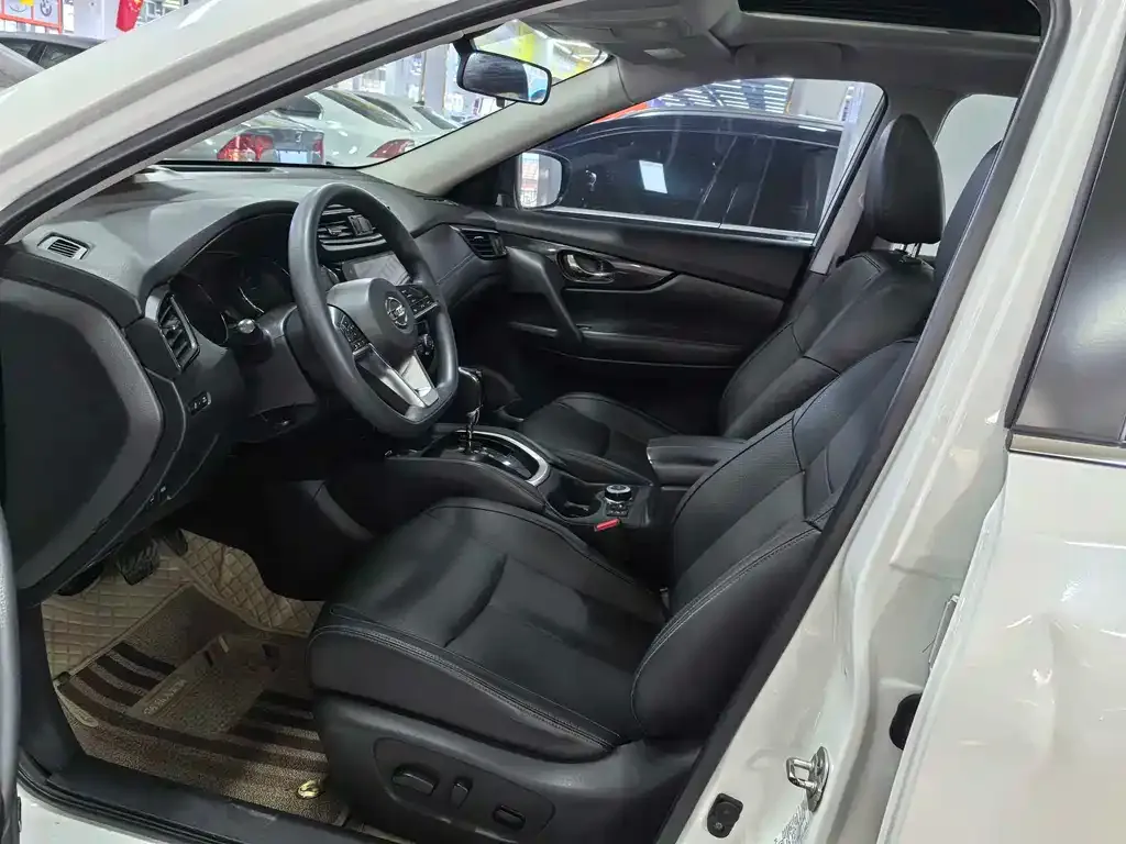 Nissan X-Trail 2022 из CN, фото 9