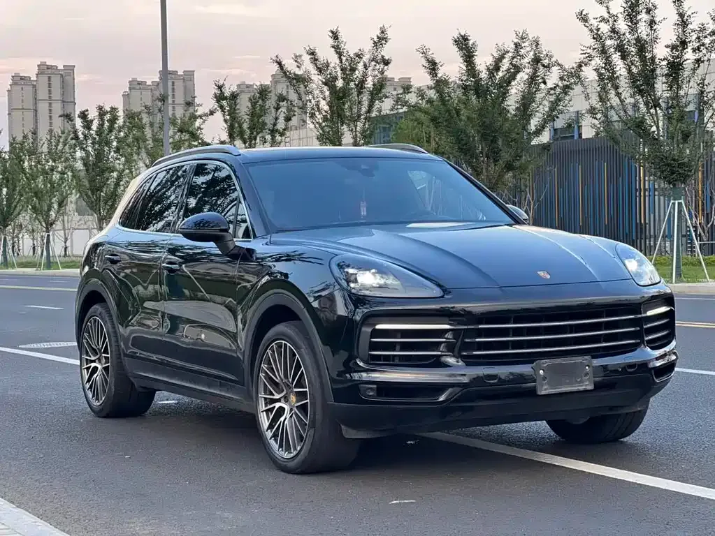 Porsche Cayenne — фото 6