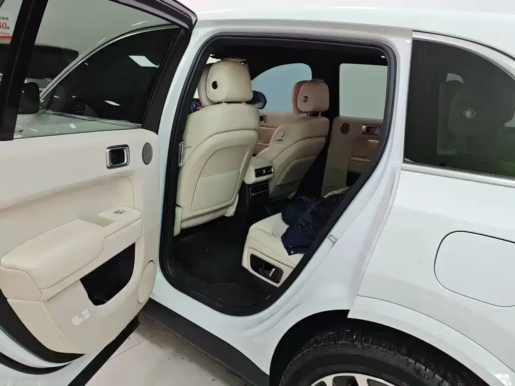 Li Auto Li L7 2023 из CN, фото 7