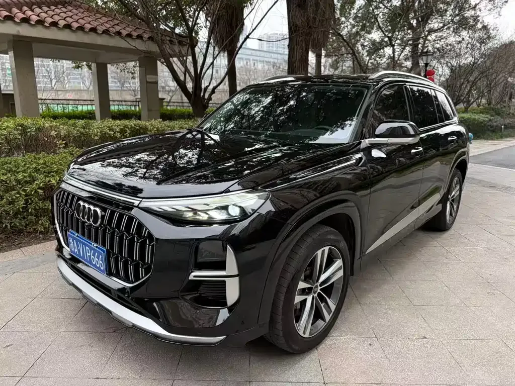 Audi Q6 2023 из CN, фото 1