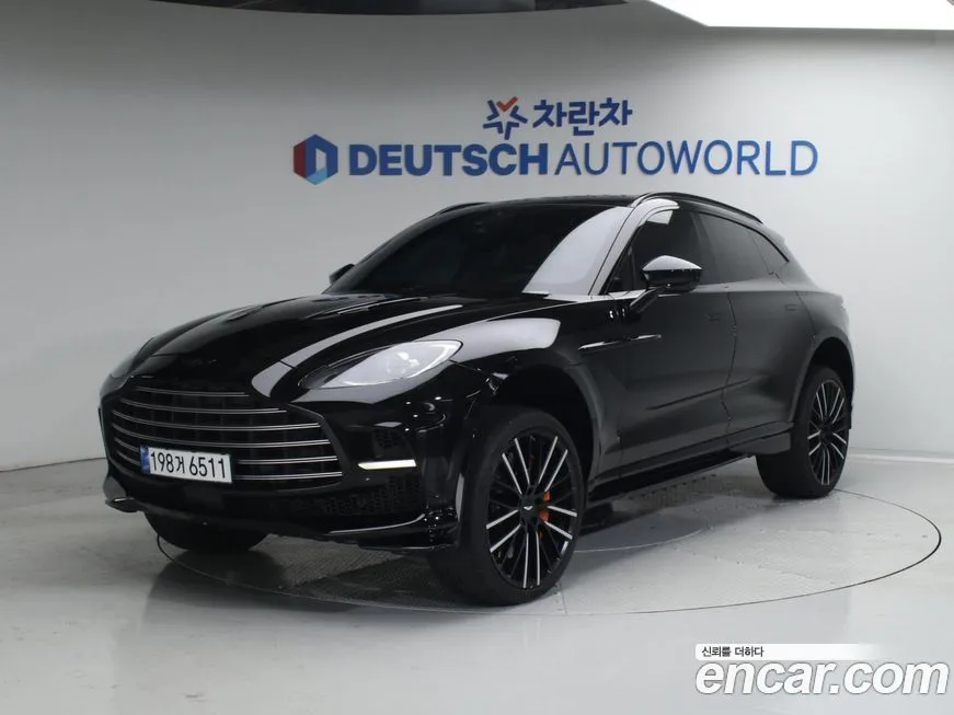 Aston Martin DBX 2023 из KR, фото 1