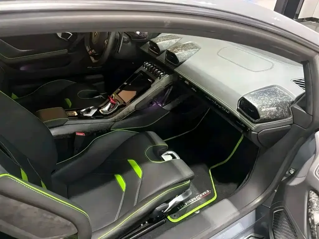Lamborghini Huracan 2022 из CN, фото 4