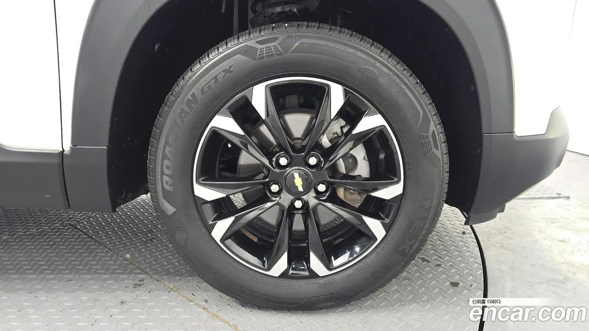 Chevrolet (GM Daewoo) Trailblazer 2021 из KR, фото 3