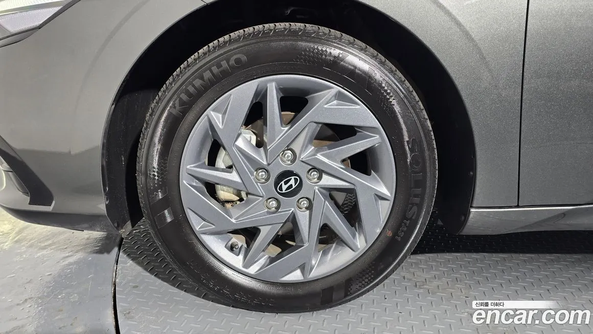 Hyundai AVANTE — фото 6