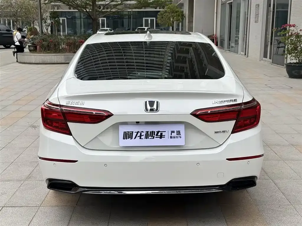 Honda Inspire 2023 из CN, фото 2