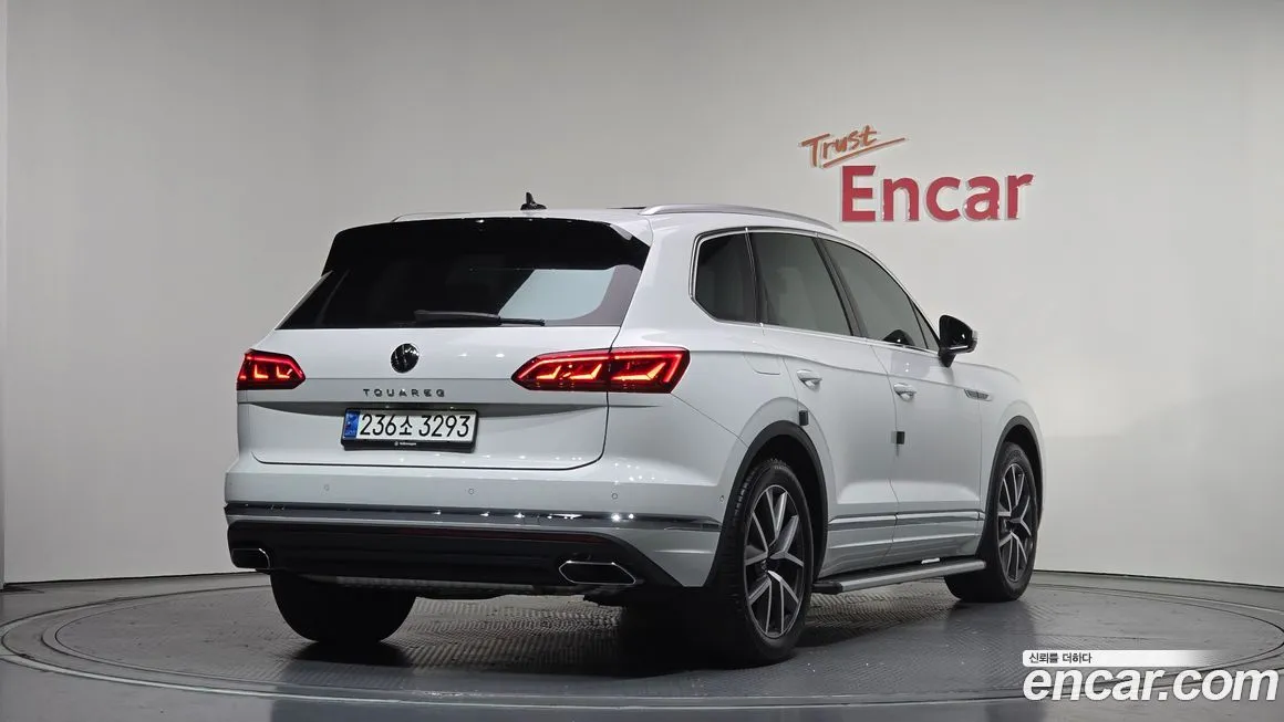 Volkswagen Touareg 2023 из KR, фото 3