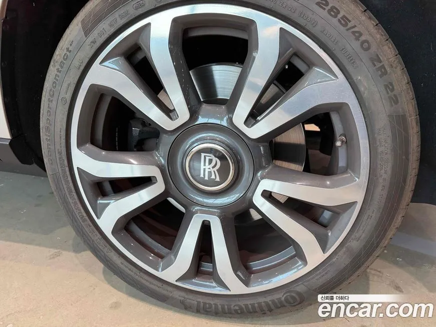 Rolls-Royce Cullinan 2021 из KR, фото 10