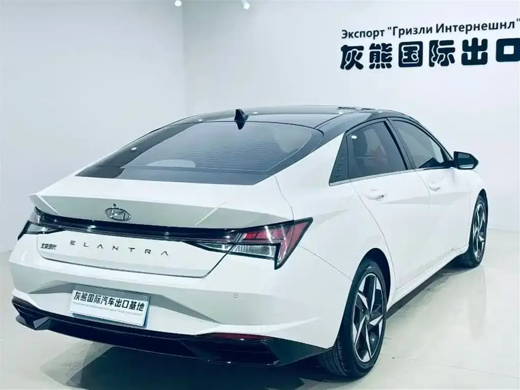 Hyundai Elantra 2021 из CN, фото 9