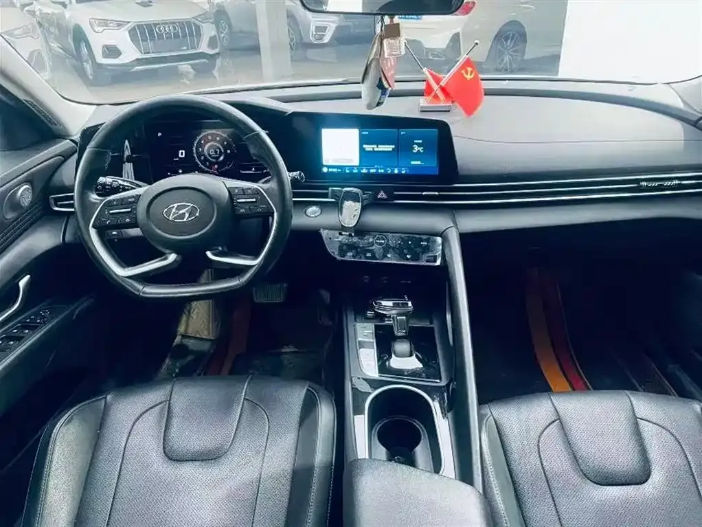 Hyundai Elantra 2021 из CN, фото 7