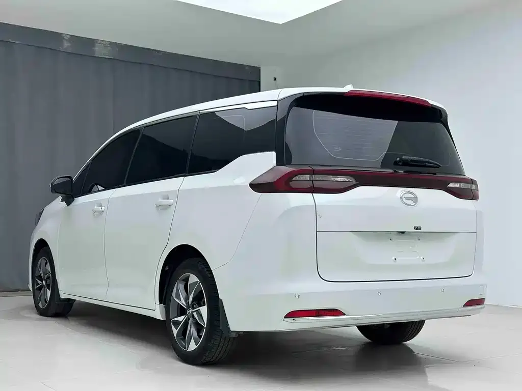 GAC Motor Trumpchi M6 — фото 4