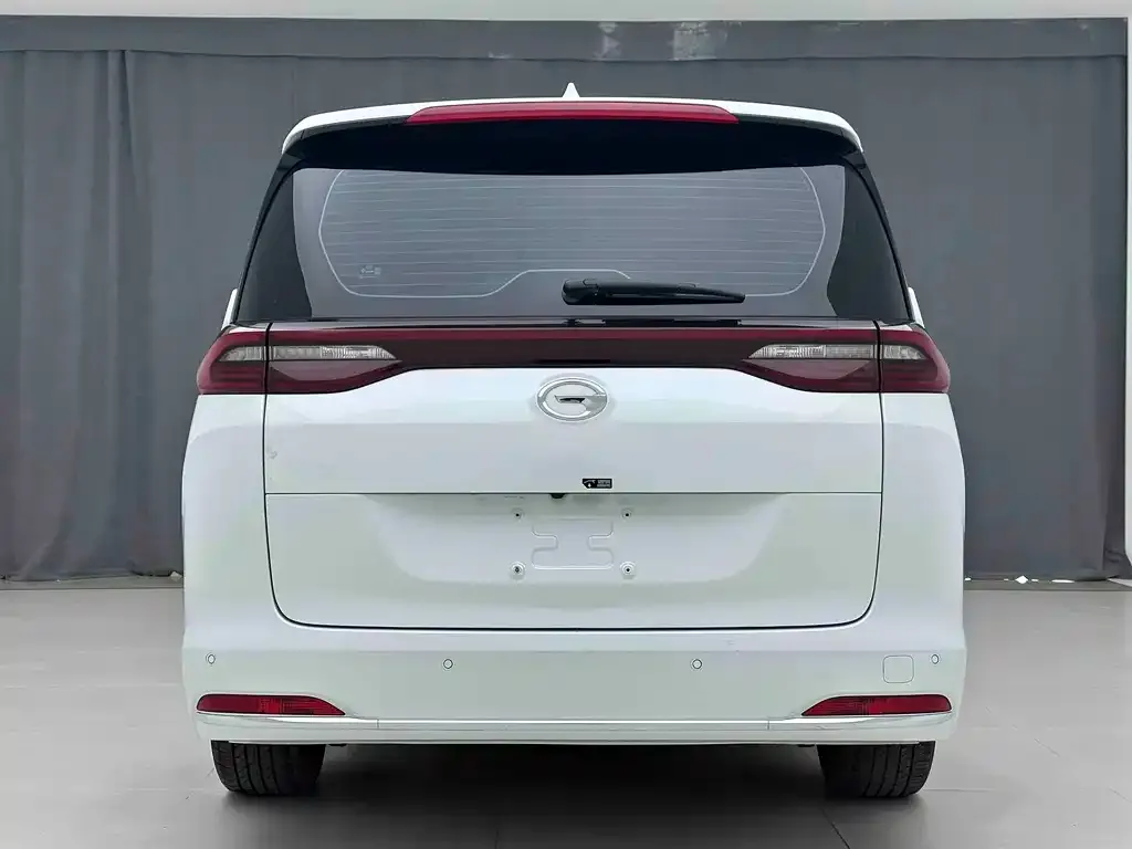 GAC Motor Trumpchi M6 — фото 3