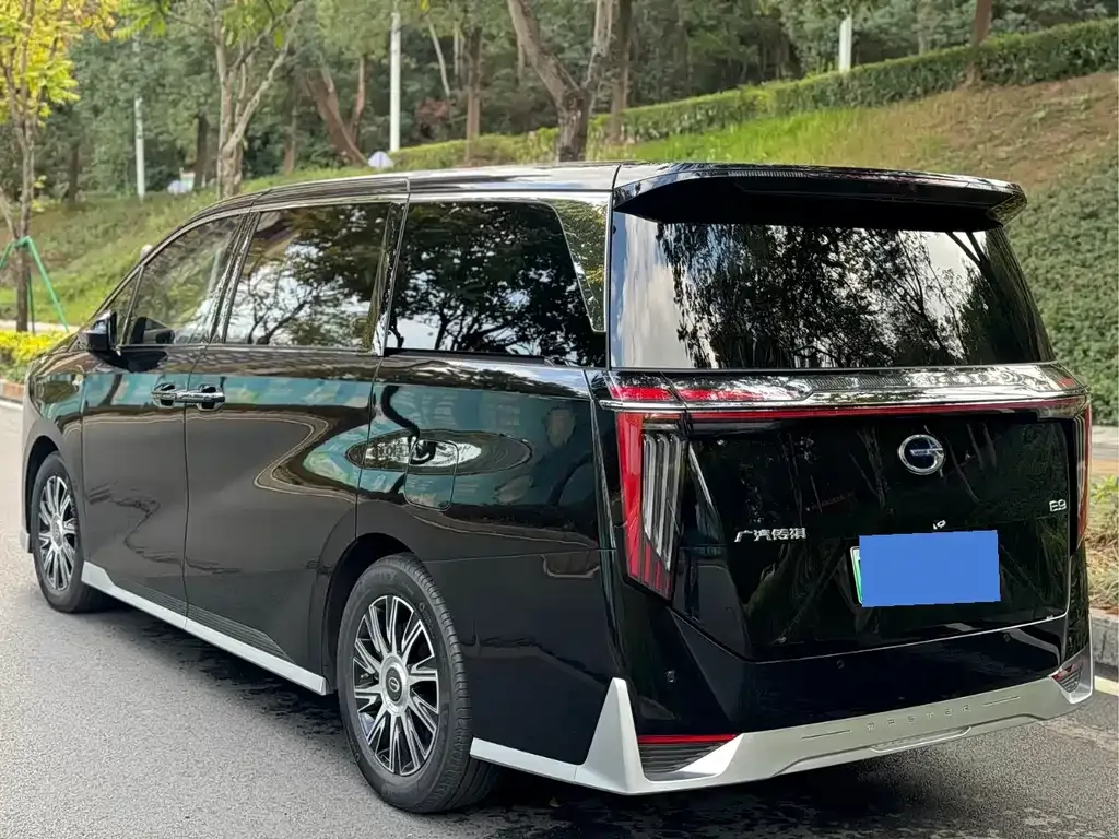 GAC Motor Trumpchi E9 — фото 6