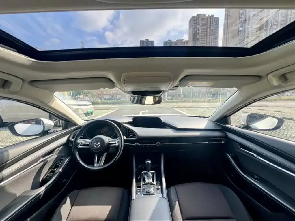 Mazda 3 Axela 2021 из CN, фото 8