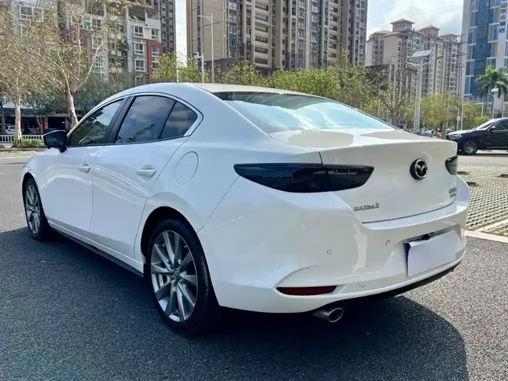Mazda 3 Axela 2021 из CN, фото 3