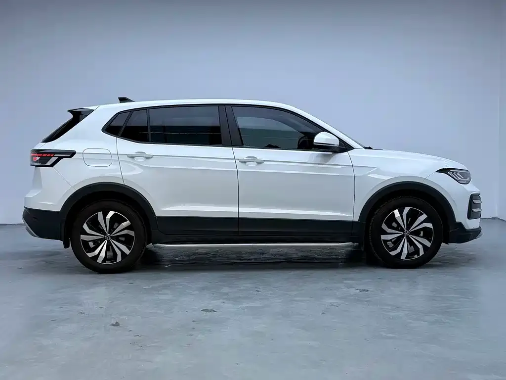 Volkswagen Tharu — фото 9