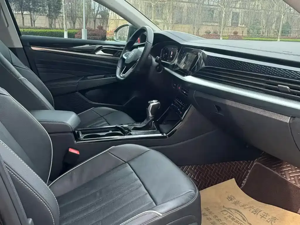 Volkswagen Passat — фото 6