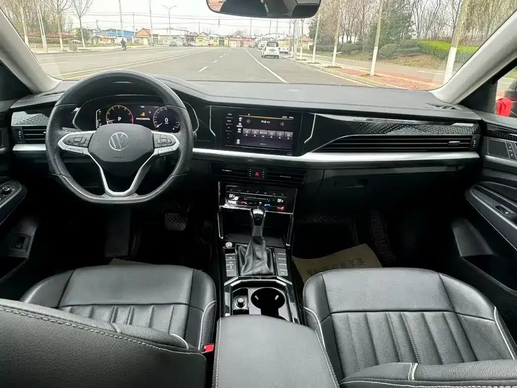 Volkswagen Passat — фото 5