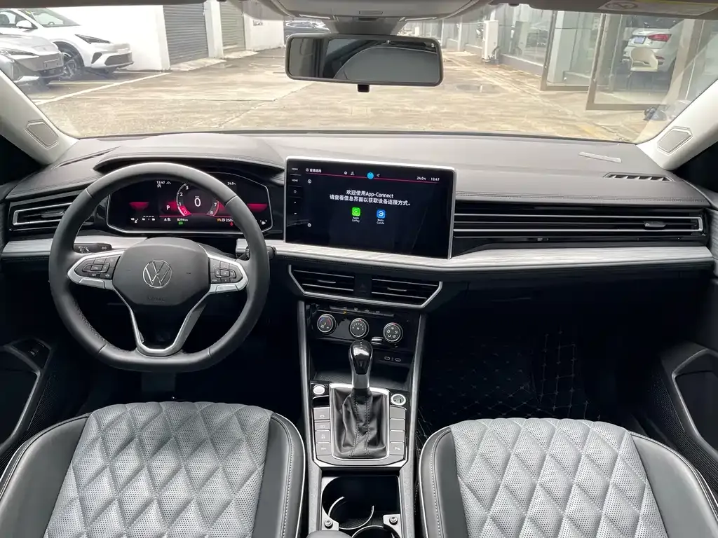 Volkswagen Sagitar 2025 из CN, фото 4