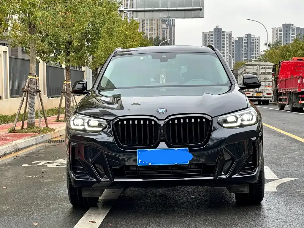 BMW X3 — фото 9