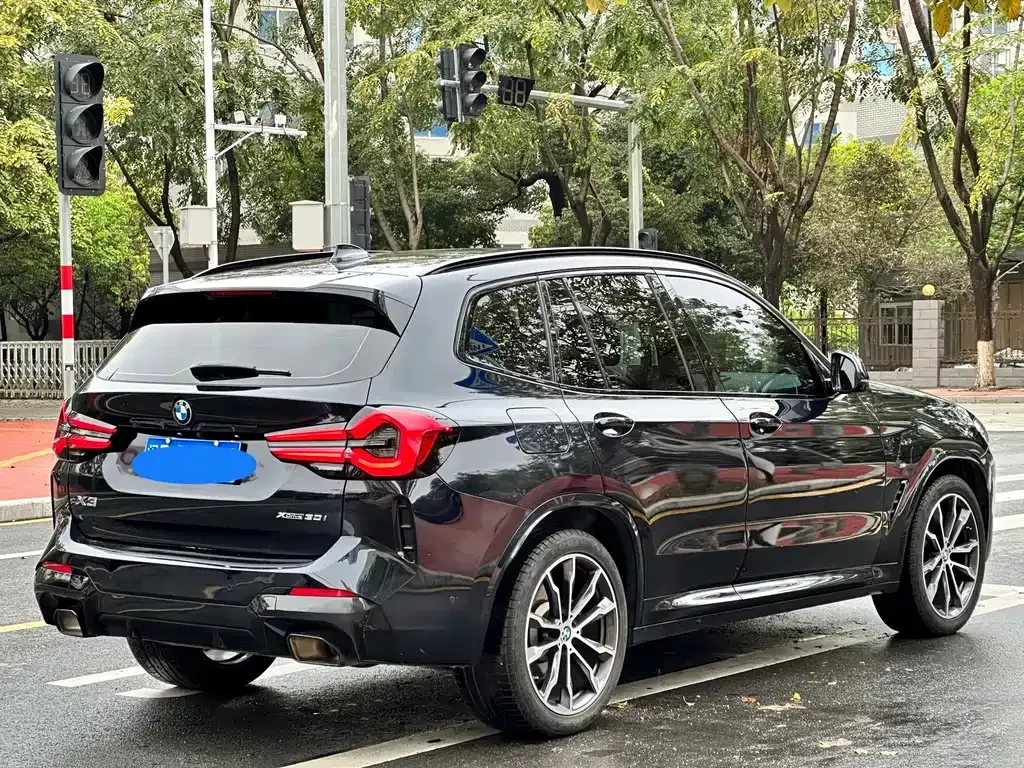 BMW X3 — фото 7
