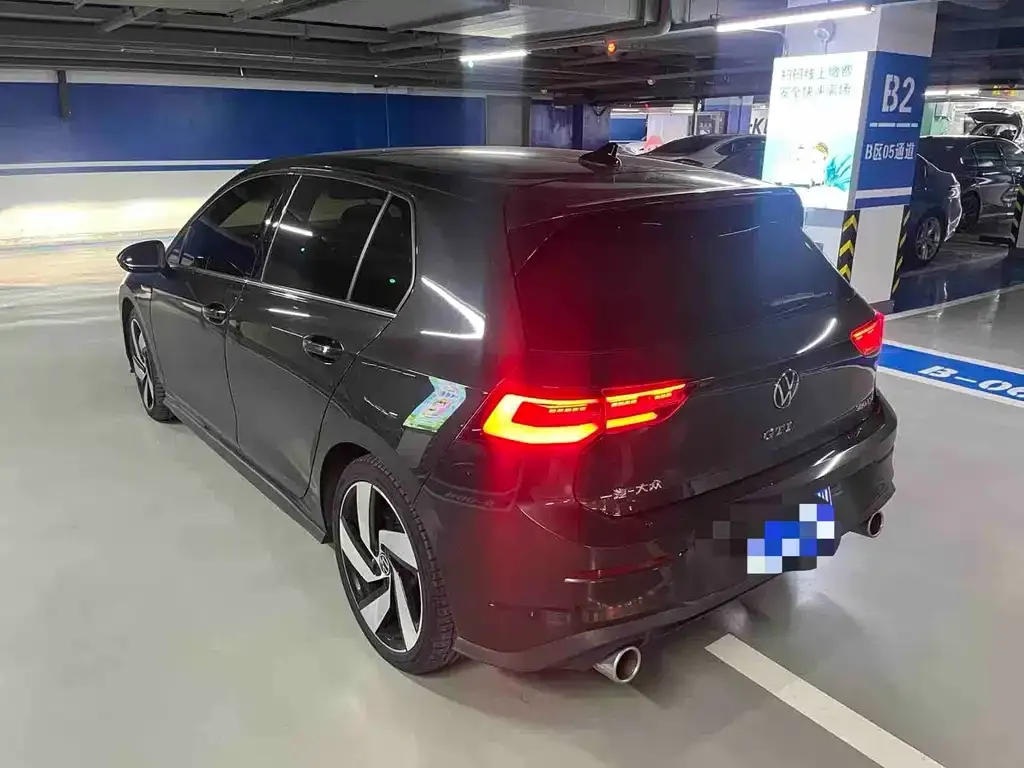 Volkswagen Golf GTI 2025 из CN, фото 3