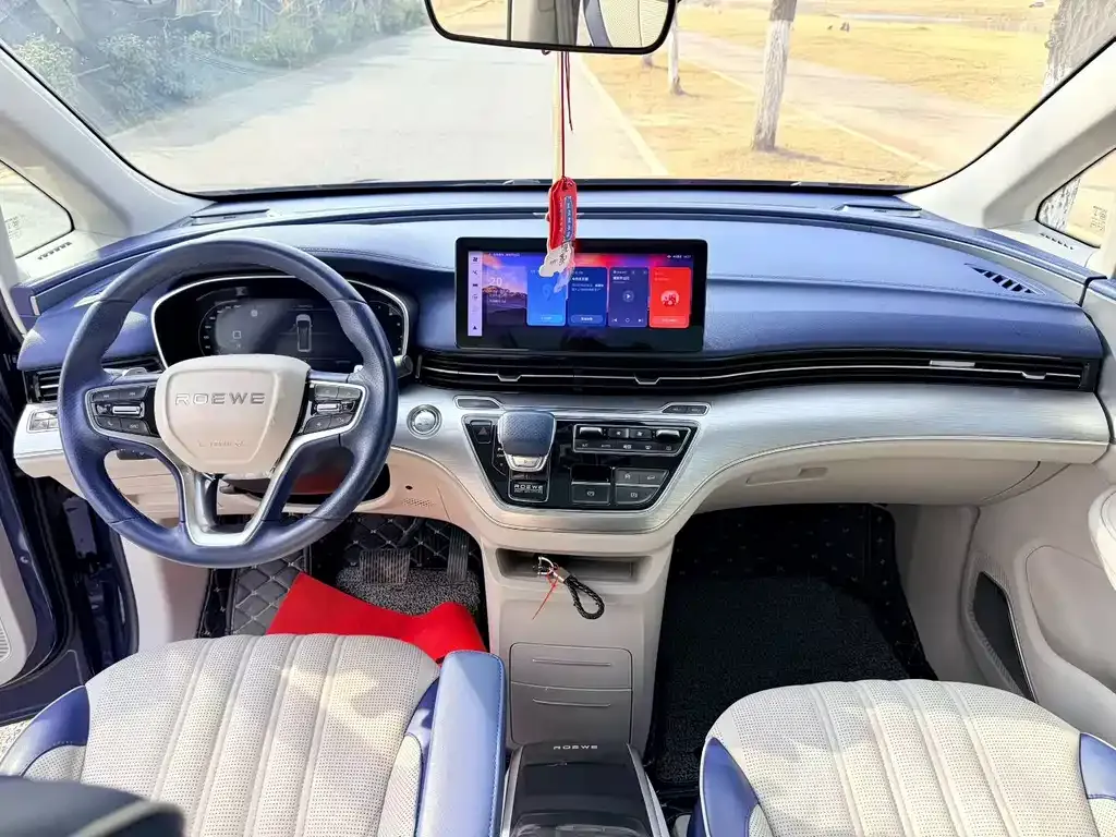 Roewe iMAX8 — фото 9