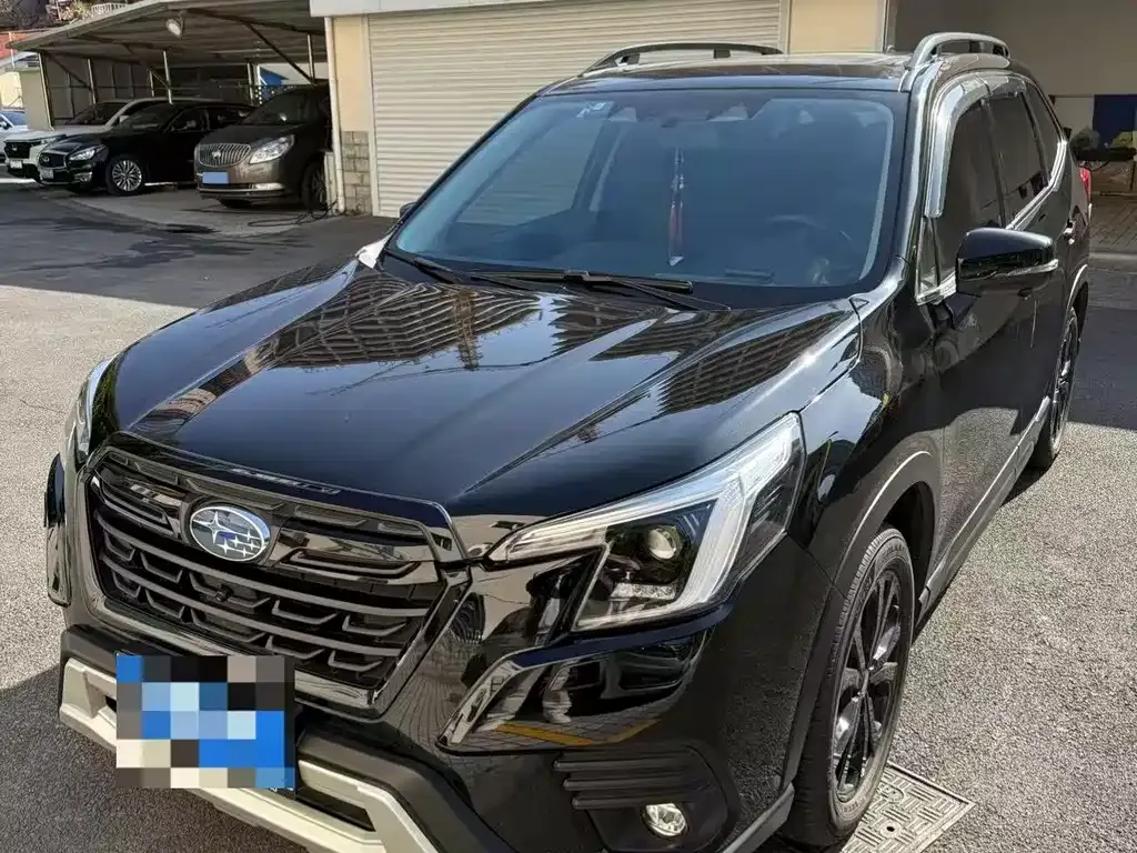Subaru Forester 2023 из CN, фото 1