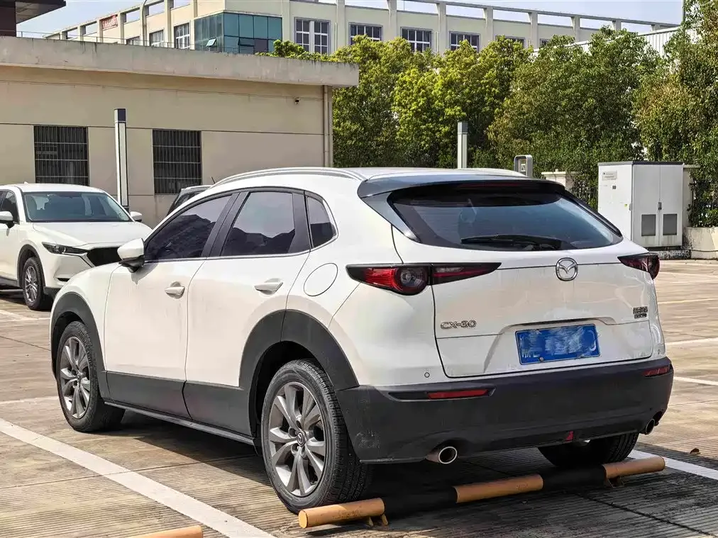 Mazda CX-30 — фото 4