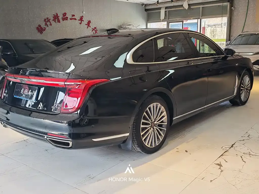 Hongqi H9 — фото 3