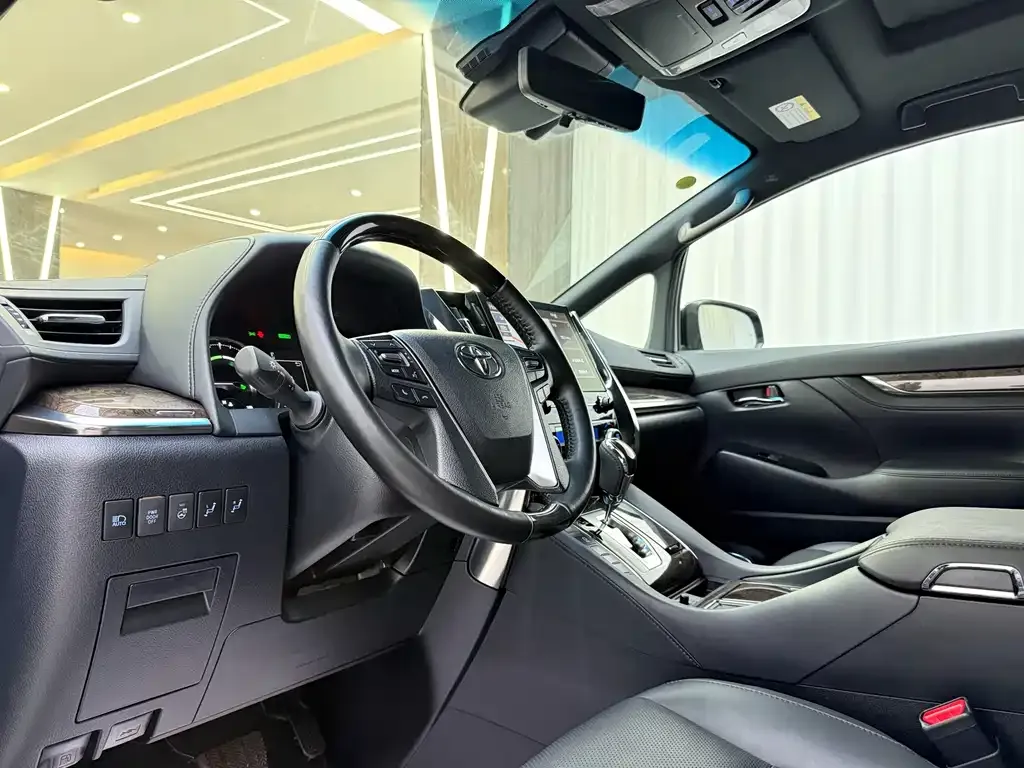 Toyota Vellfire 2022 из CN, фото 9