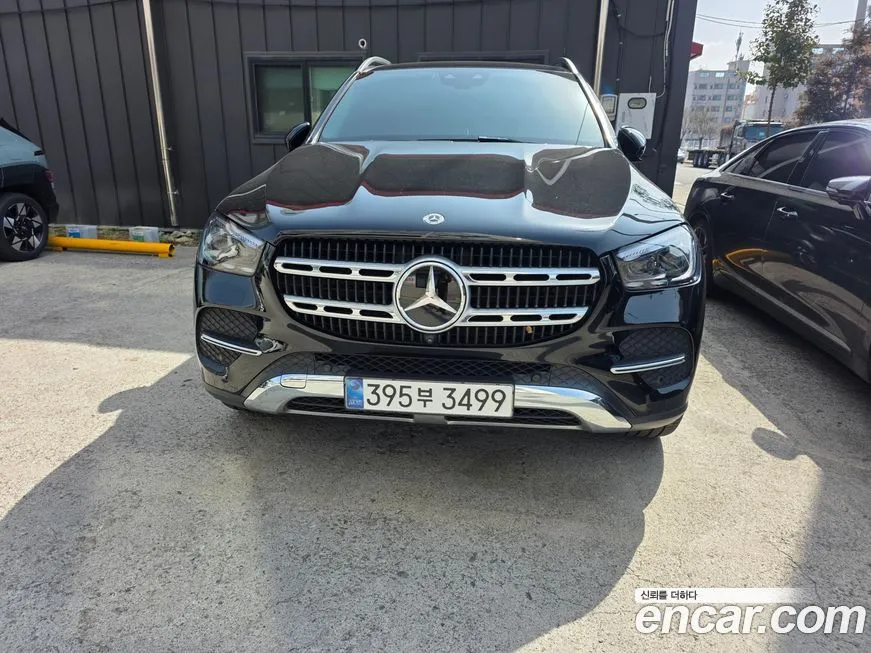 Mercedes-Benz GLE-Class — фото 1