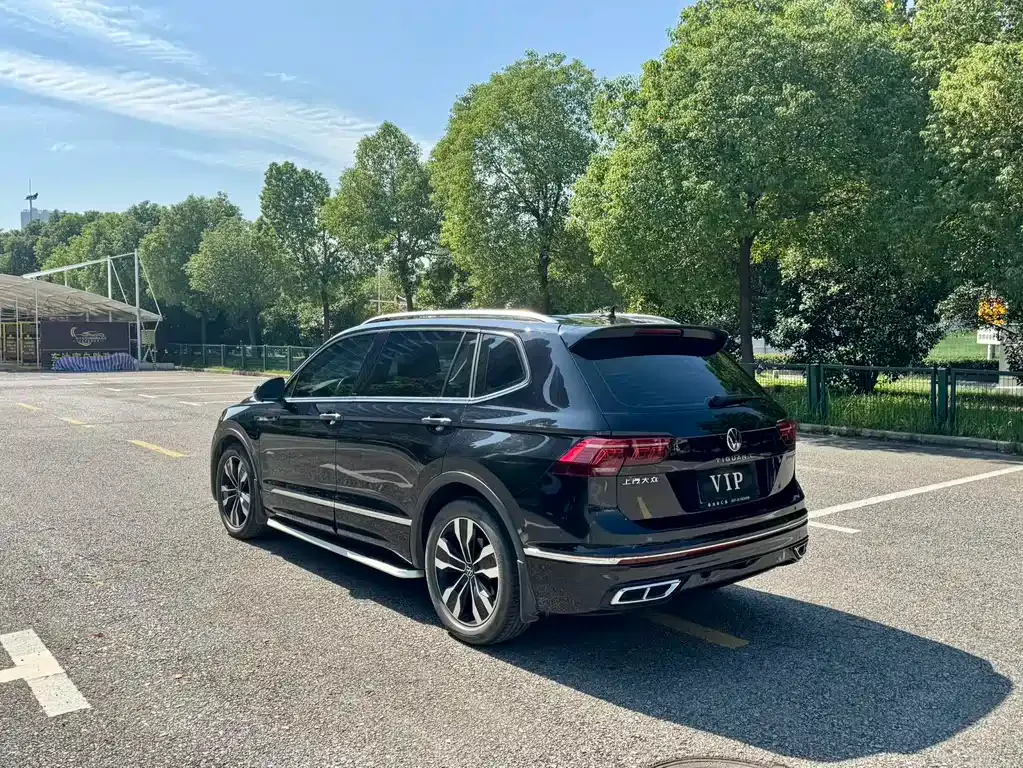 Volkswagen Tiguan L 2023 из CN, фото 5
