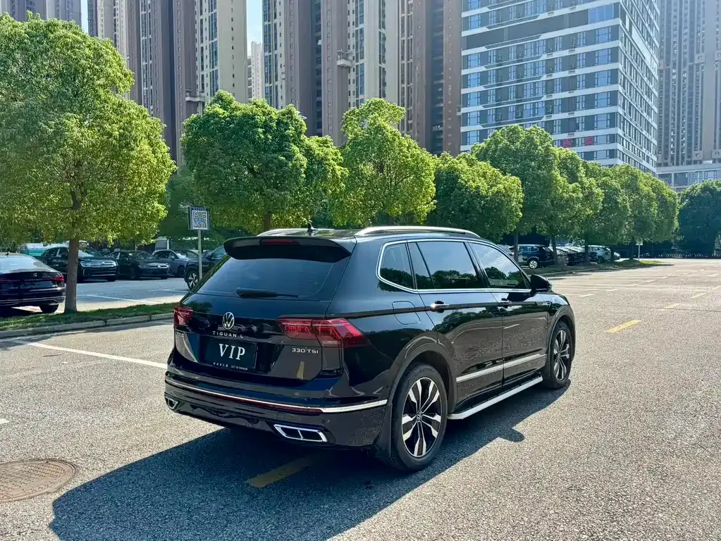 Volkswagen Tiguan L 2023 из CN, фото 7