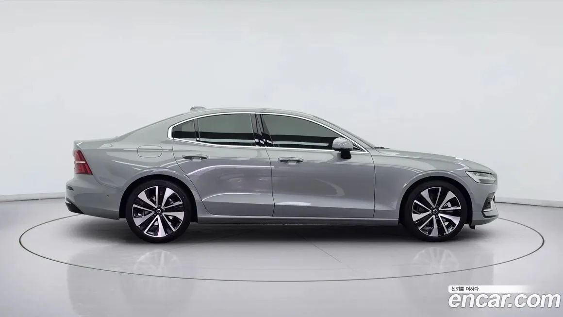 Volvo S60 — фото 2