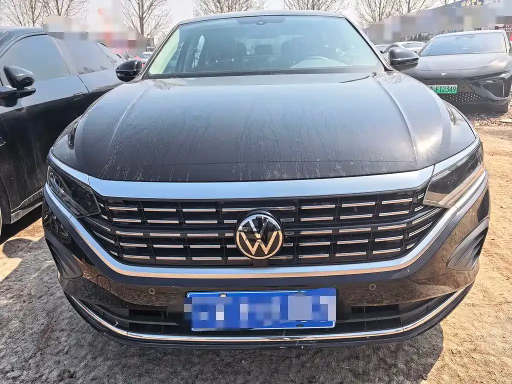 Volkswagen Passat — фото 5