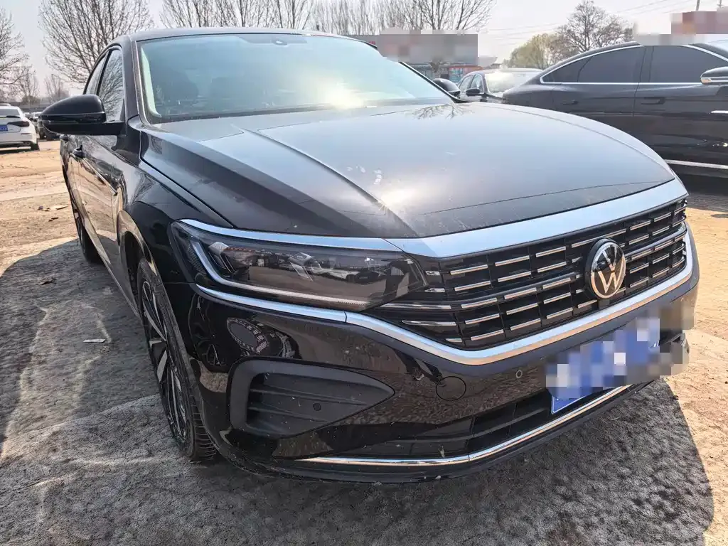 Volkswagen Passat — фото 8