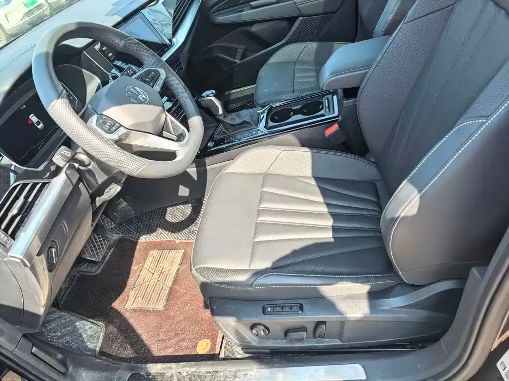 Volkswagen Passat — фото 4