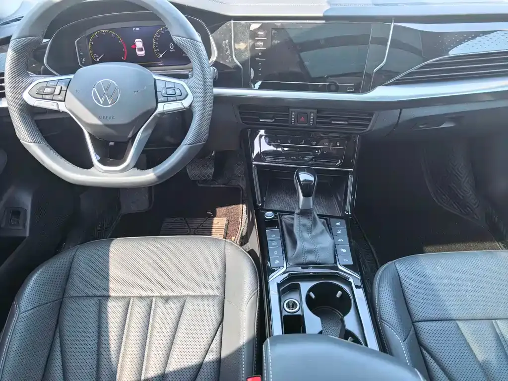 Volkswagen Passat — фото 7