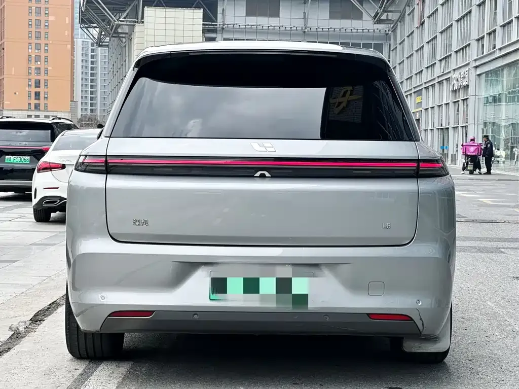Li Auto Li L8 2023 из CN, фото 4