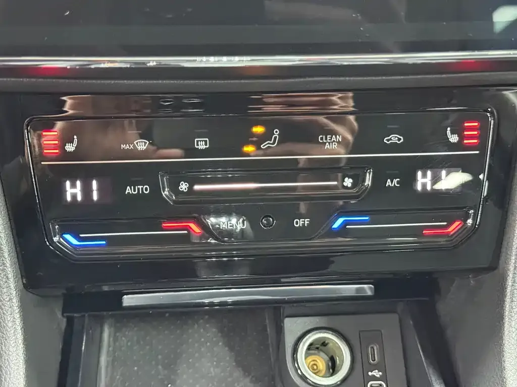 Skoda Superb 2022 из CN, фото 7