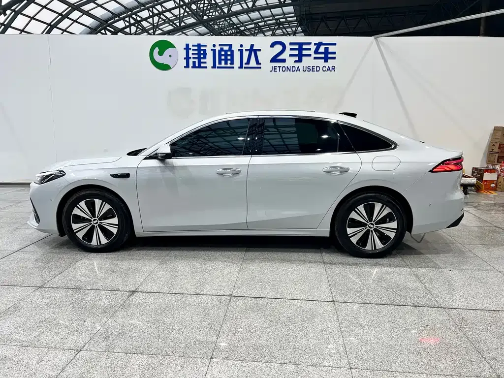 Geely 银河A7 2025 из CN, фото 4