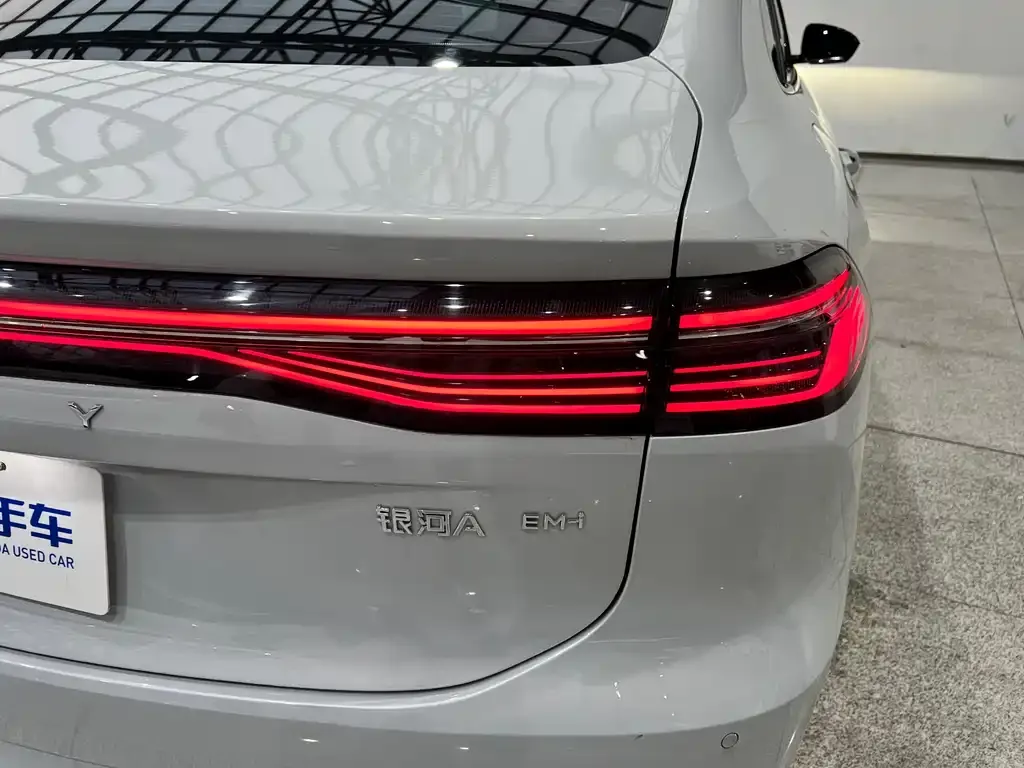 Geely 银河A7 2025 из CN, фото 3