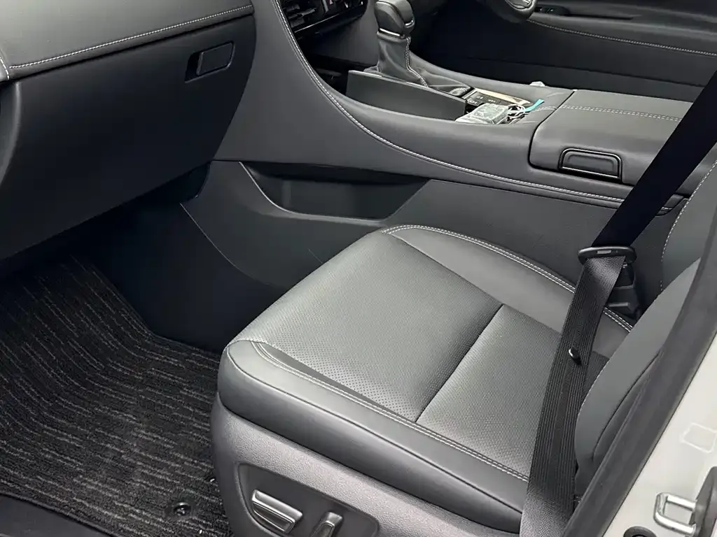 Toyota Alphard 2026 из CN, фото 6