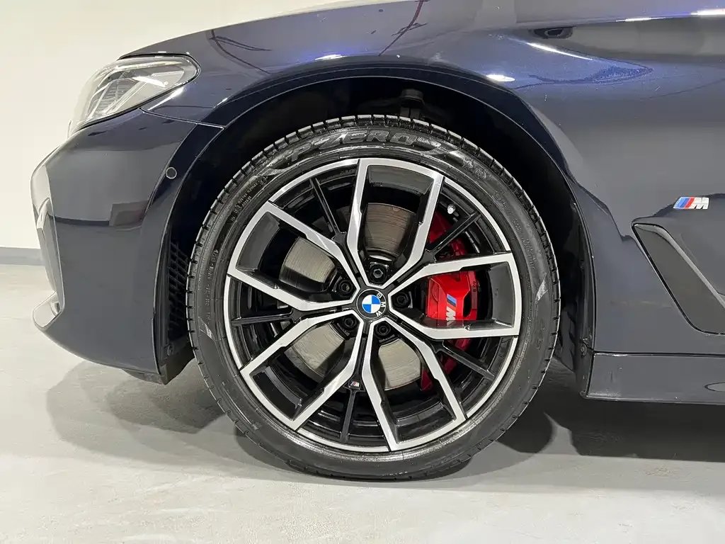 BMW 5 Series (Import) — фото 3